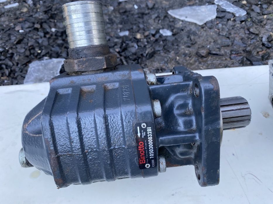 Гідравлика до напівпричіпа самосвала BINOTTO