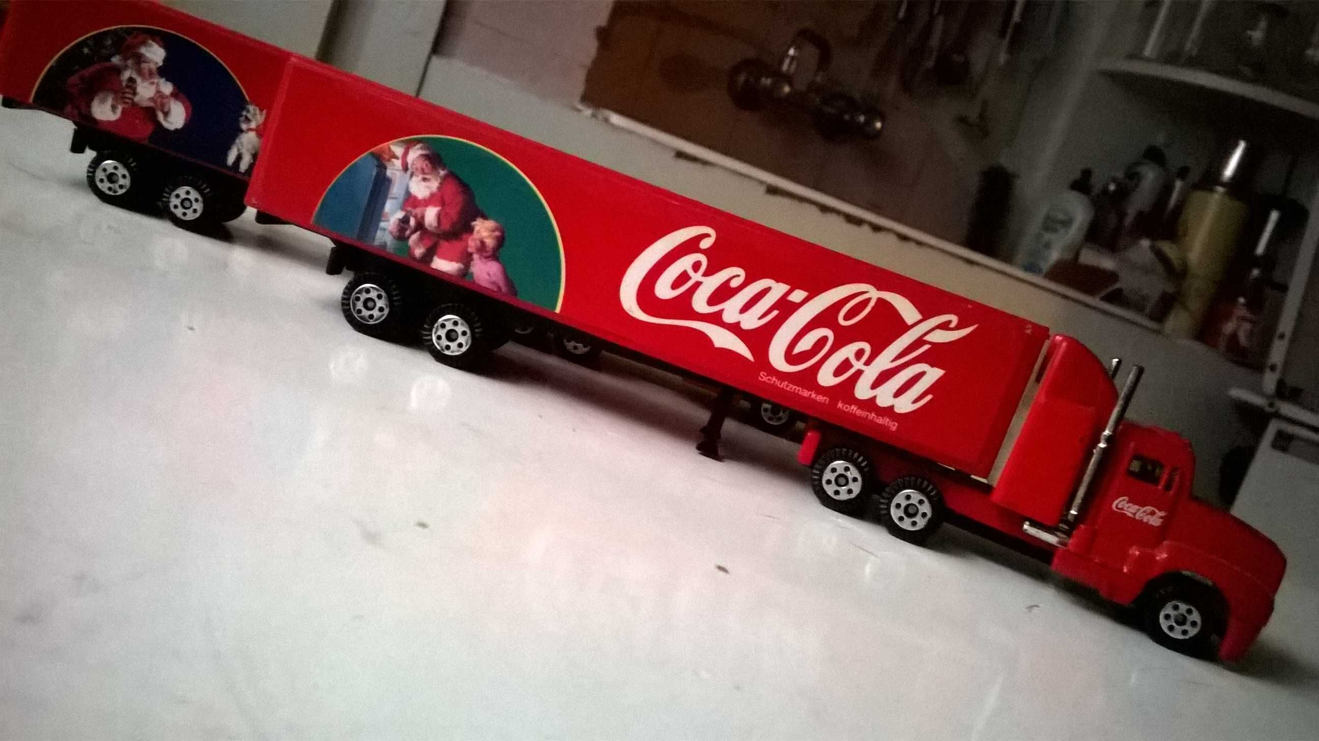 ciężarówki coca cola 2 szt; skala 1:87 - konwersja Idą Święta