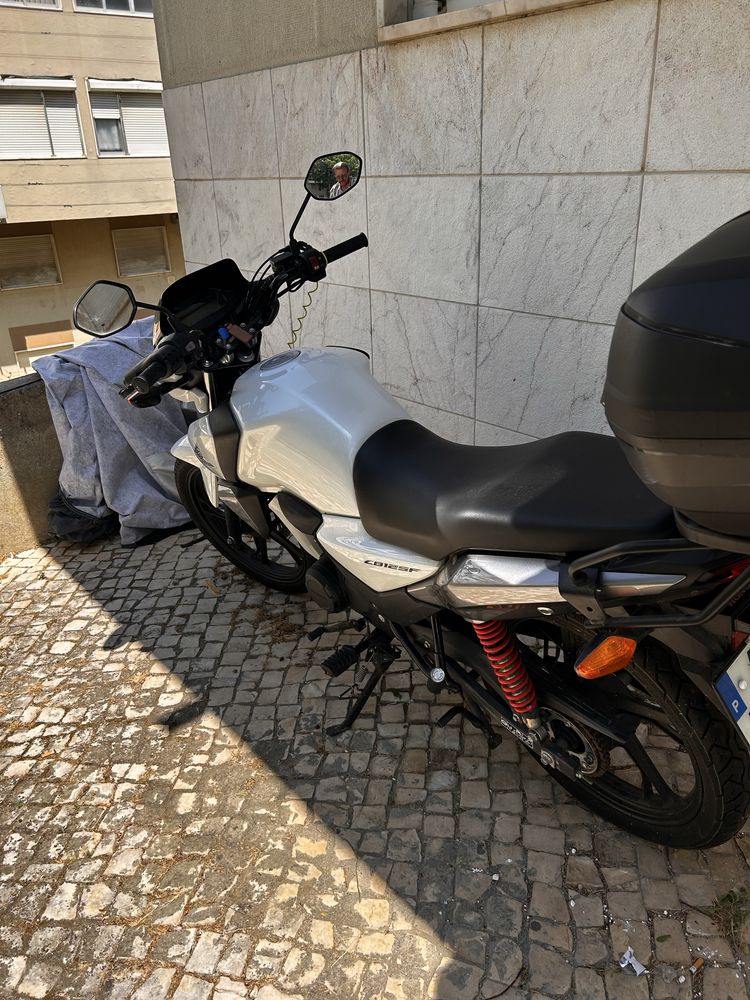 Mota Honda CB125F