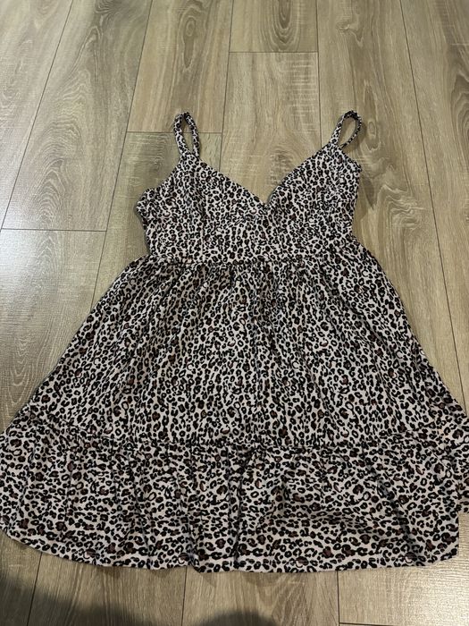 Sukienka damska Mohito rozmiar M panterka
