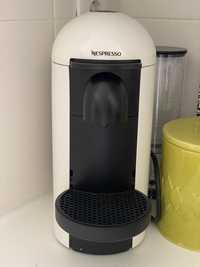 Máquina Nespresso - VertuoPlus White C