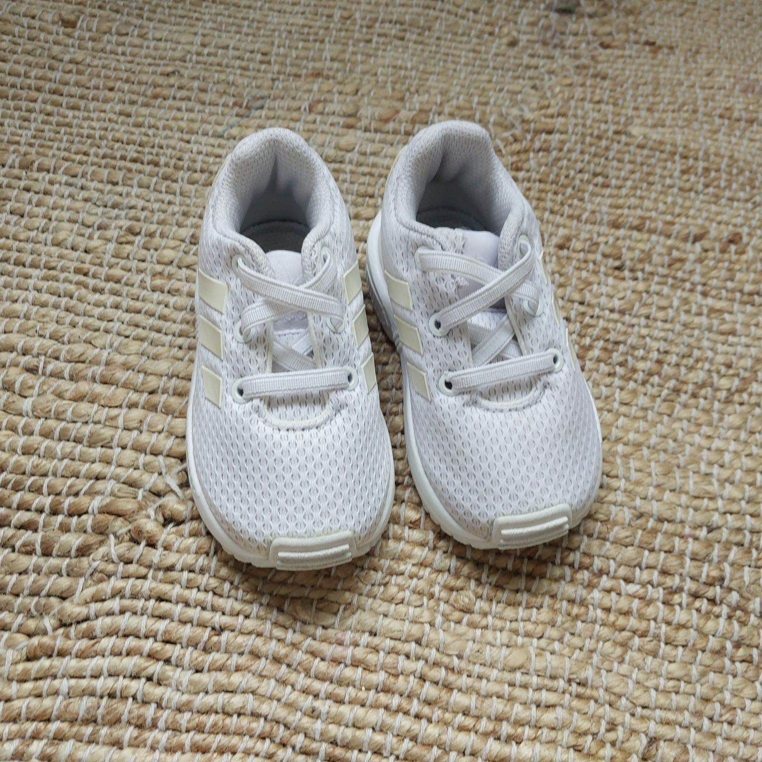 Adidas w rozmiarze 20