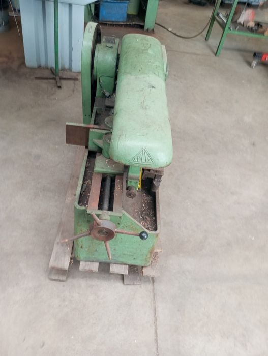 Serrote mecânico alternativo.