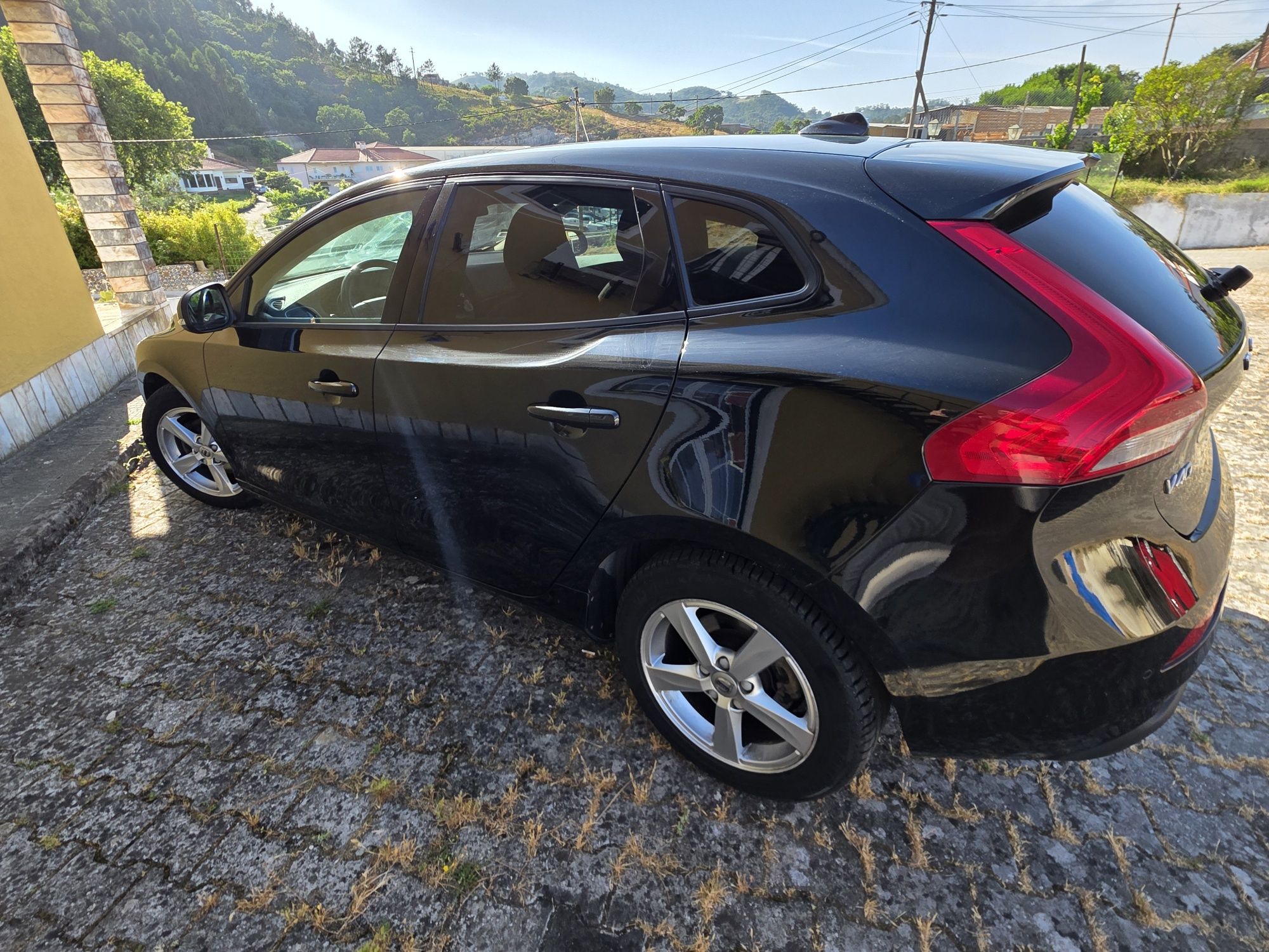 Volvo V40 D2 importado
