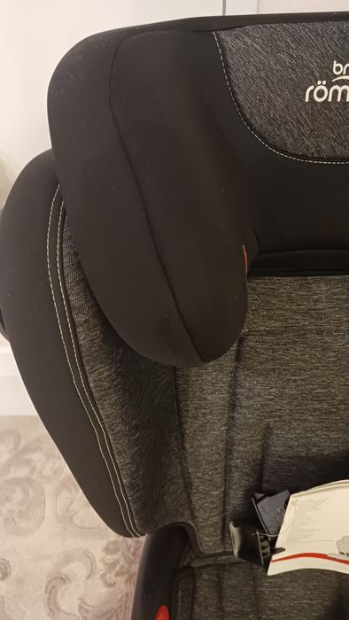 Автокресло Britax