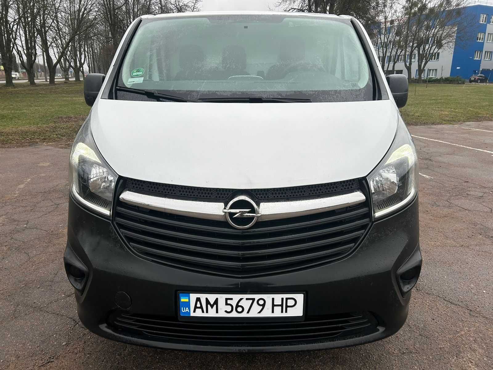 Opel Vivaro 1.6 одна турбіна