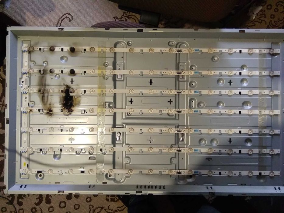 Динаміки телевізора Samsung UE39F5000AK