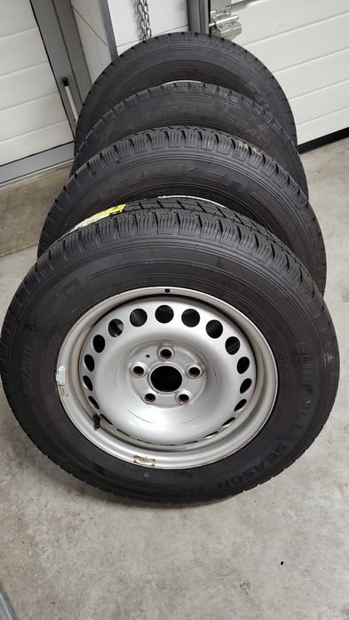 VW T5 T6  Koła R16 c 215/65 super stan wielosezonowe