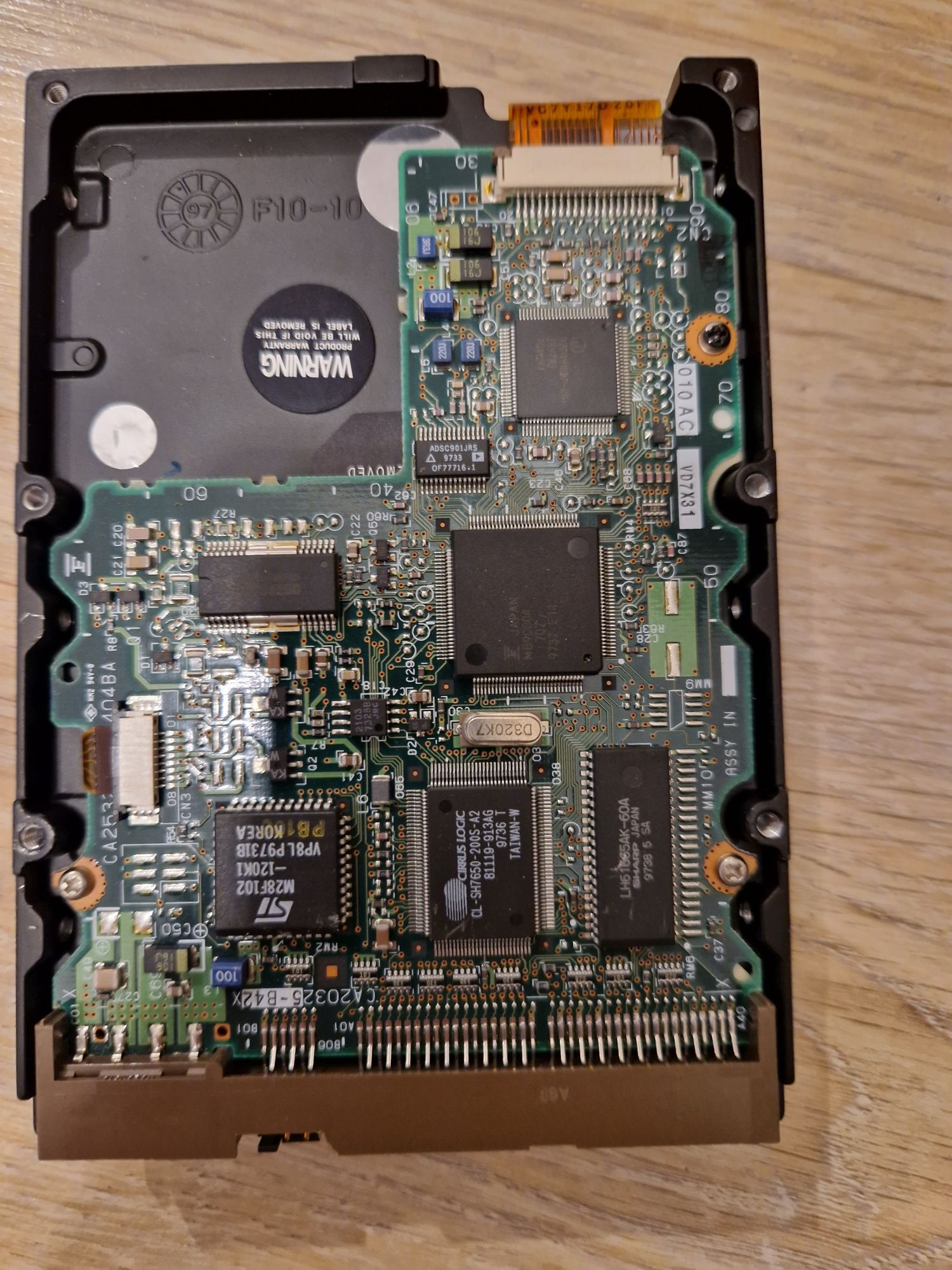 IBM MODEL: DTTA351010, fujitsu Model MPA3043AT, MAXTOR  MODEL 7213at