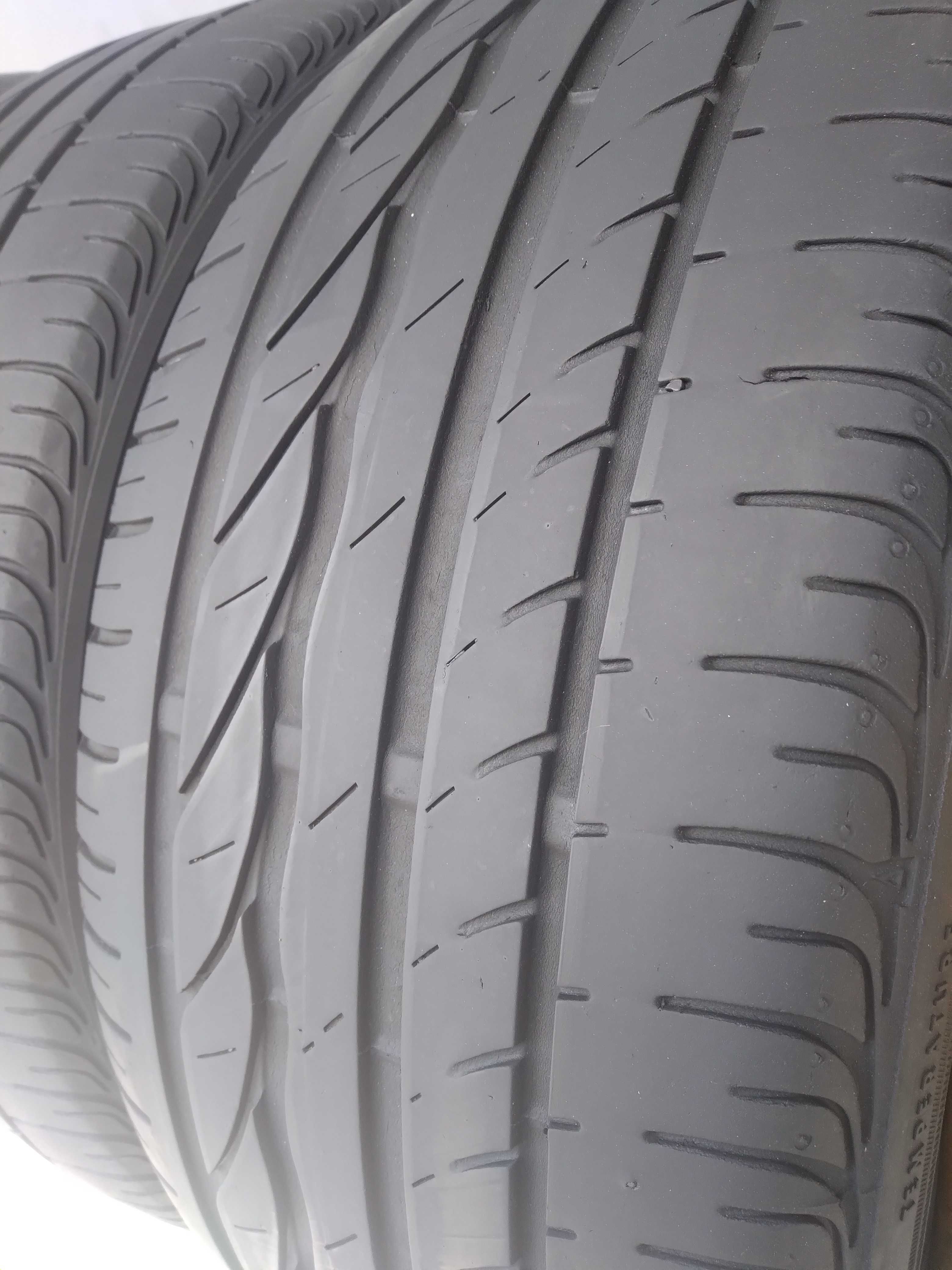 Літні шини фірми Bridgestone 215*45R16