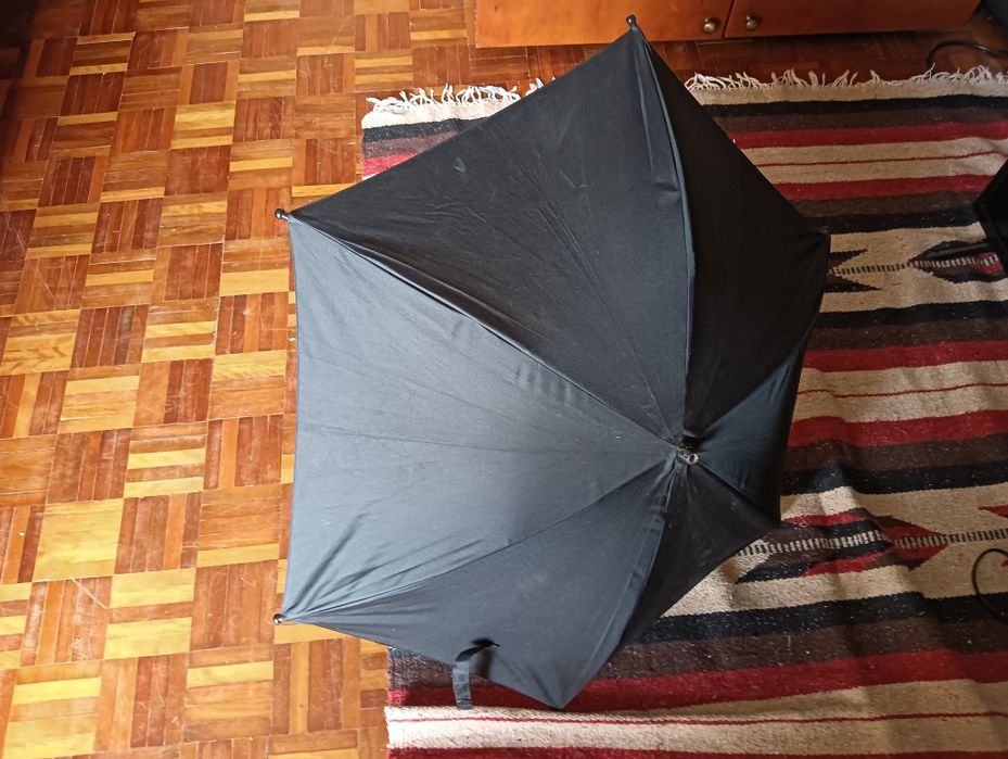 Guarda Chuva / Guarda sol para carrinho de bebé  COMO NOVO!