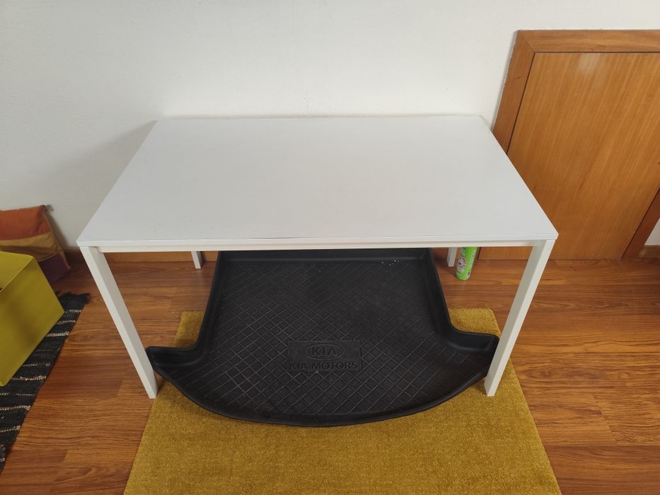 Mesa de refeição branca - 1,25x0,75 - Estrutura em Ferro Lacado Branco