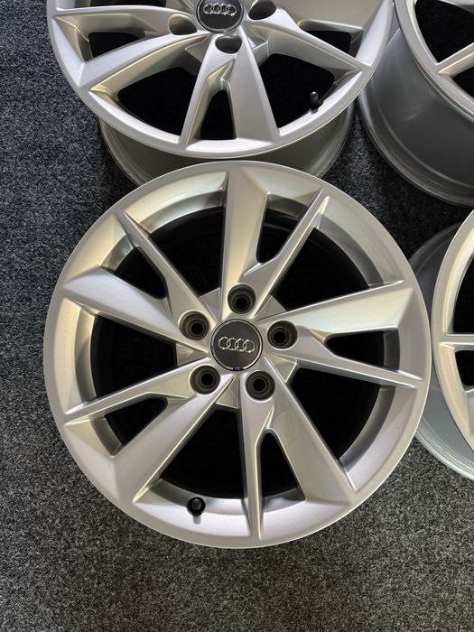 Диски R16 5/112 Audi A6 A4 A3 A5 Skod Octavia A7 A8 VW Golf Passat B8