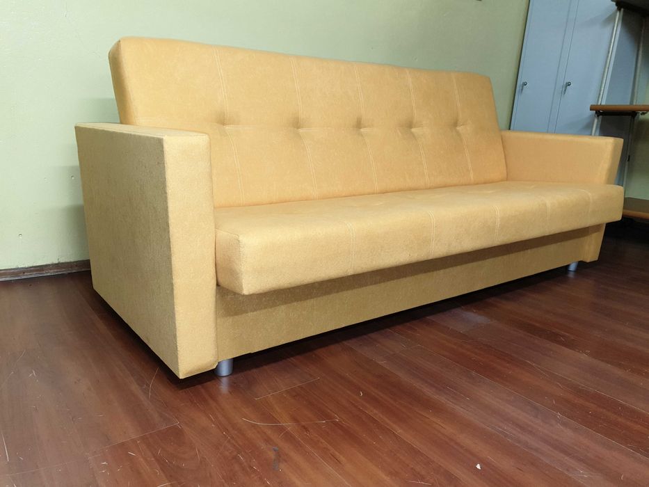 Piękna wersalka z bokami