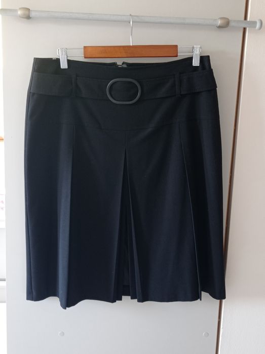 Czarna spódniczka rozm.42