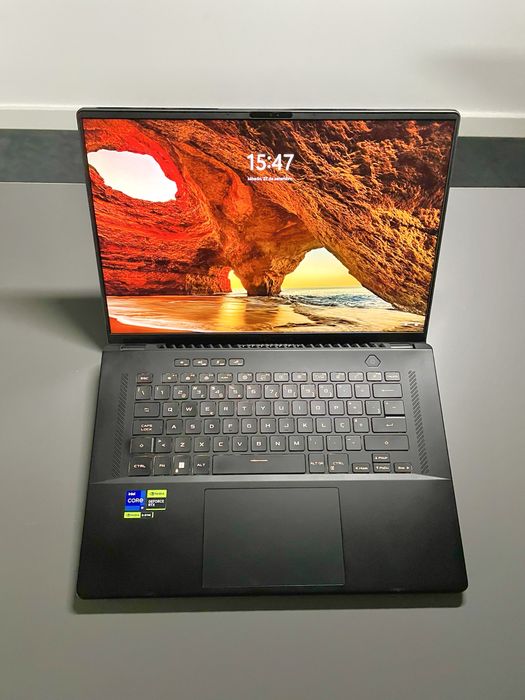 Portátil ASUS ROG Zephyrus M16 GU604VI