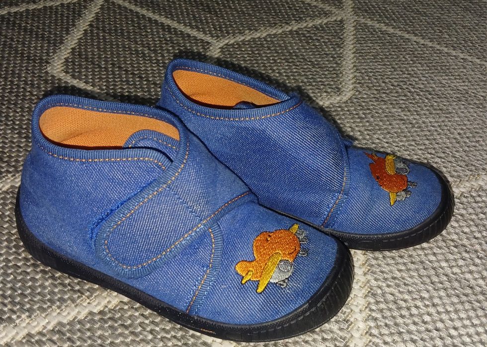 Тапочки superfit 25 розмір