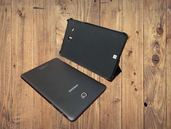 Samsung Galaxy Tab E SM-T561, екран 9.6, ОЗУ 1,5 Гб, 3G +карта пам'яті