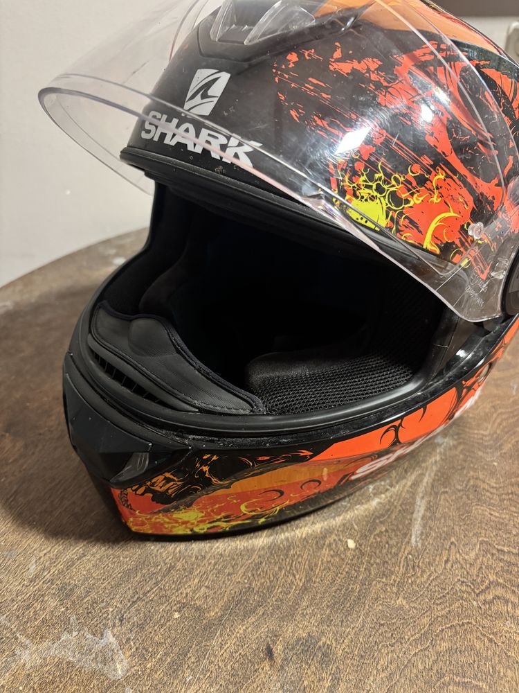 Kask motocyklowy SHARK SKWAL 2 LED Kurtka RST damska rękawice rst