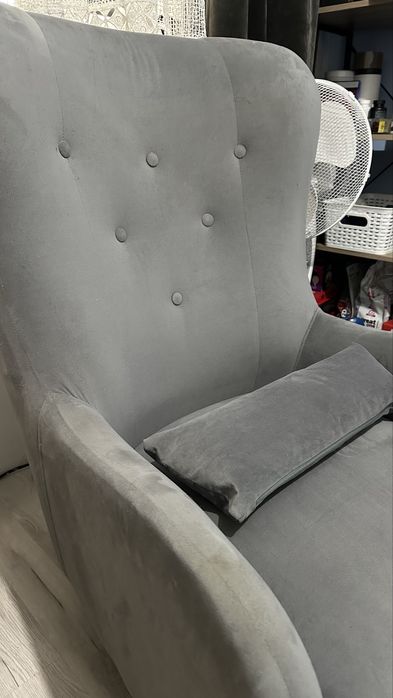 Fotel zamszowy uszak IKEA