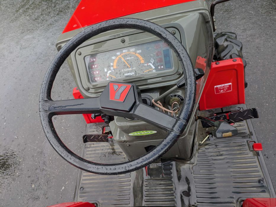 Traktor Yanmar F-7D – 17 KM
