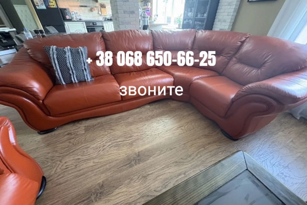 Продам угловой кожаный диван