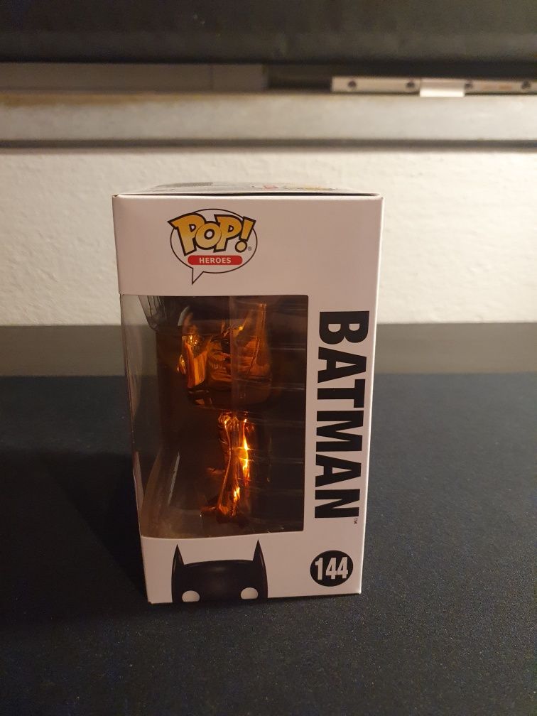 Funko Pop Batman Orange Chrome NYCC