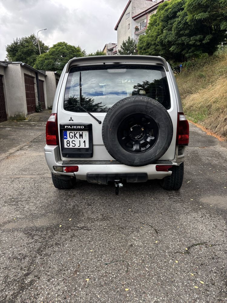 Mitsubishi Pajero 3, trzydrzwiowe III 2.5 diesel