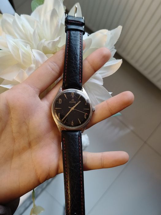 Zegarek męski mechaniczny Atlantic czarna tarcza z paskiem skórzanym