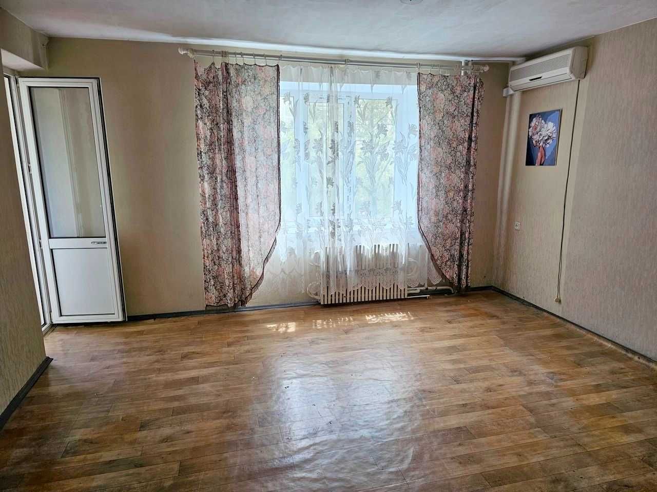 Продам 2-к квартиру (54м2) в кирпиче на ж/м Фрунзенский/Каменский