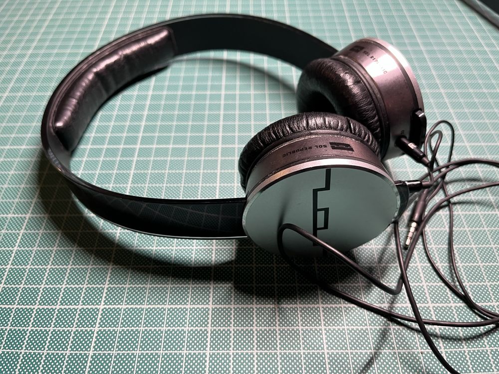Headphones Auscultadores Sol Republic