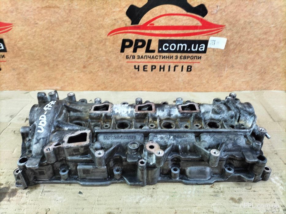 Peugeot 308 II 13-21 1.5 D Крышка головки блока цилиндров 9812647280
