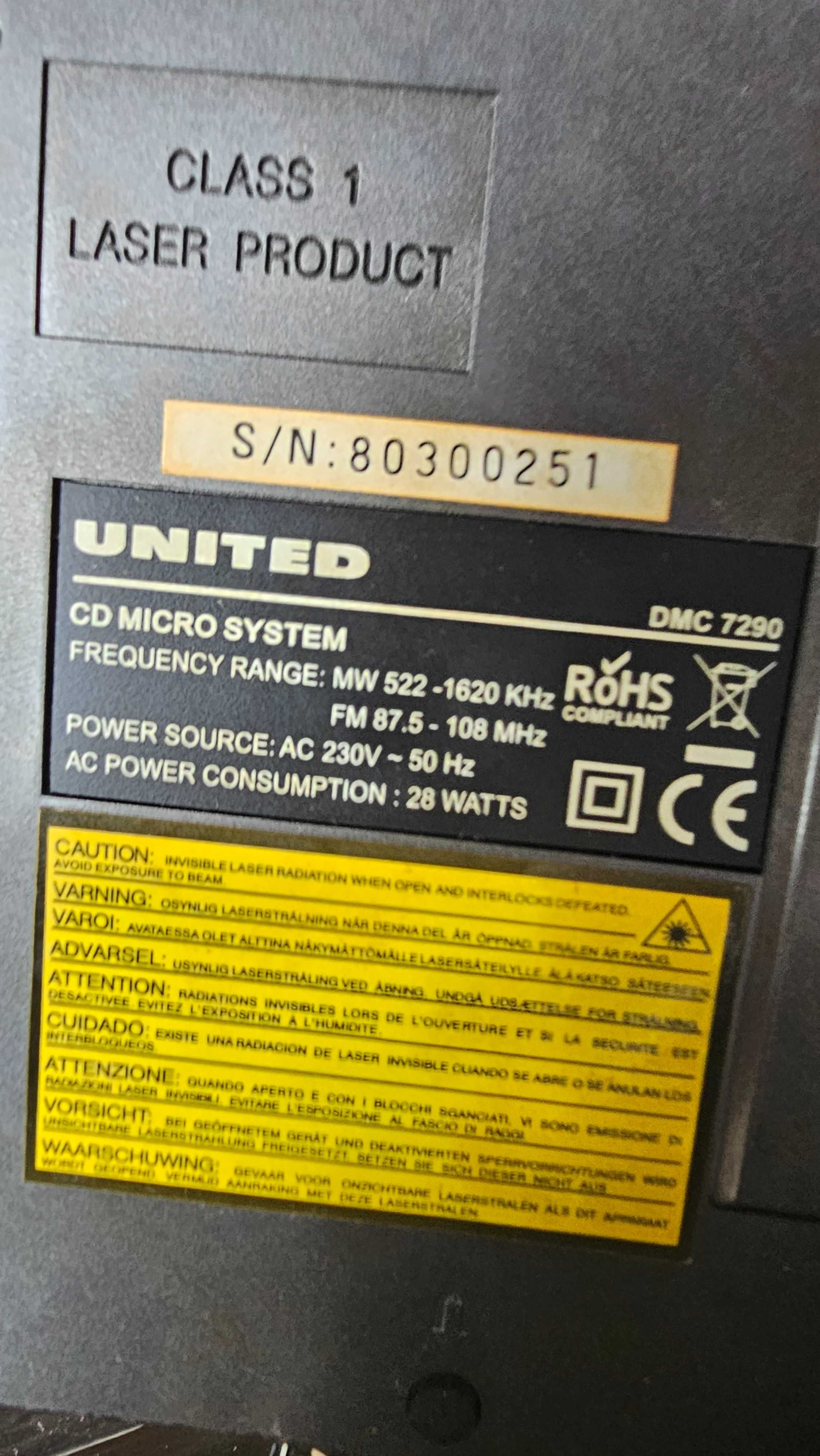Untied CD microsystem.Radio z CD. AUX.cd player Retro