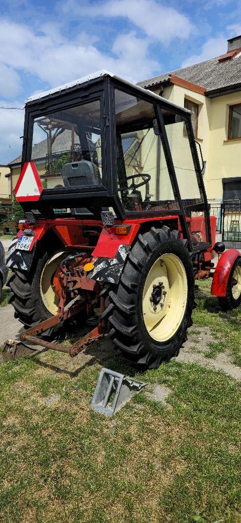 Traktor Wladimirec T 252A