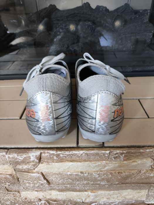 Бутси  New Balance Furon V7