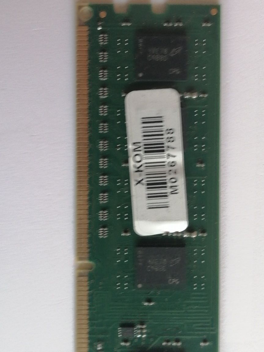 2x Crucial pamięć RAM 4GB DDR3 1600MHZ