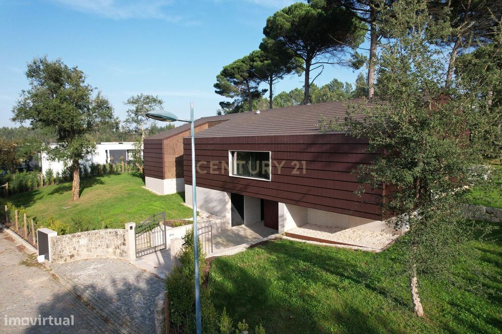 Moradia Terrea Contemporânea de Luxo em Pedroso, Vila Nova de Gaia