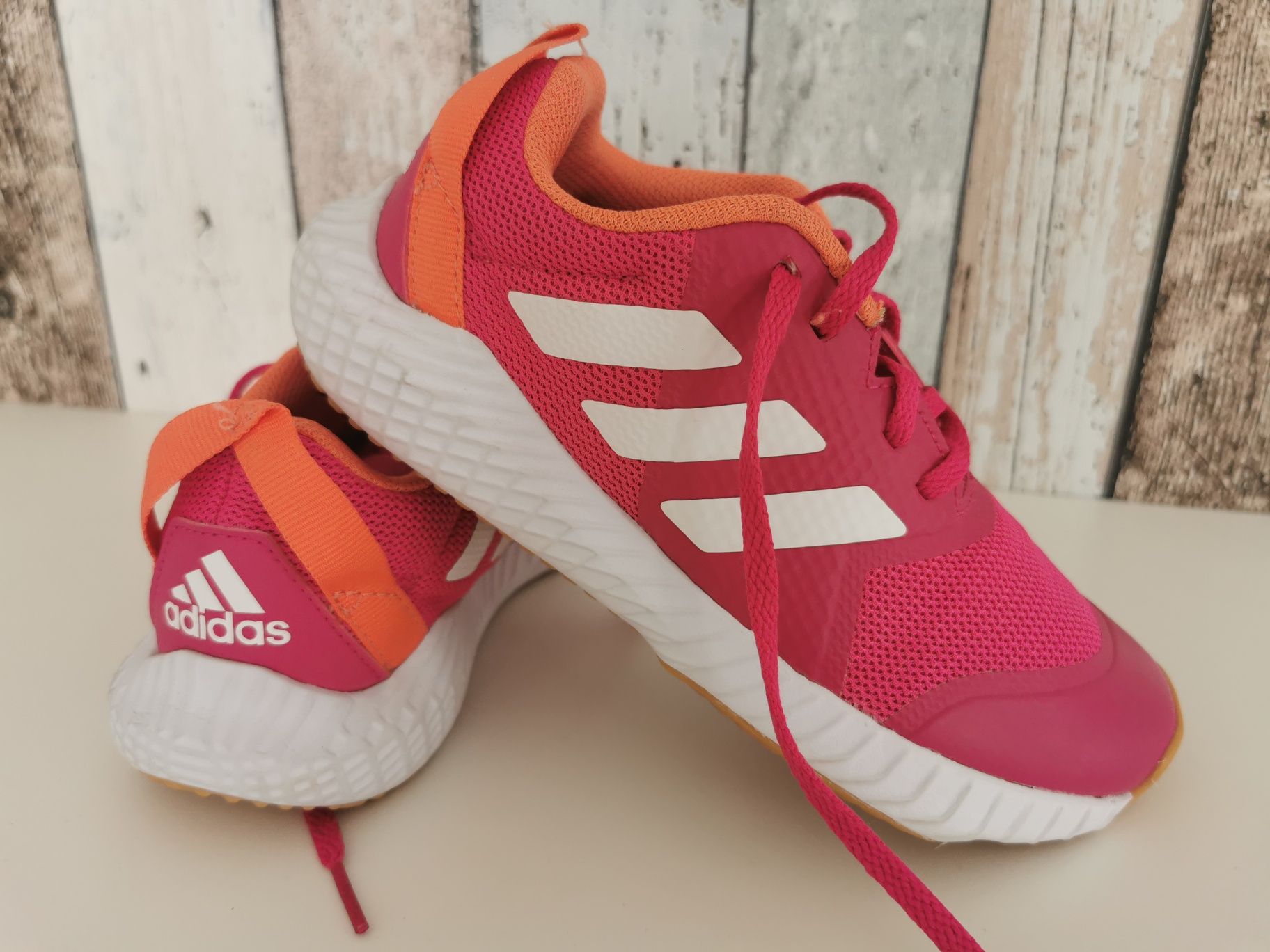 Buty sportowe adidas