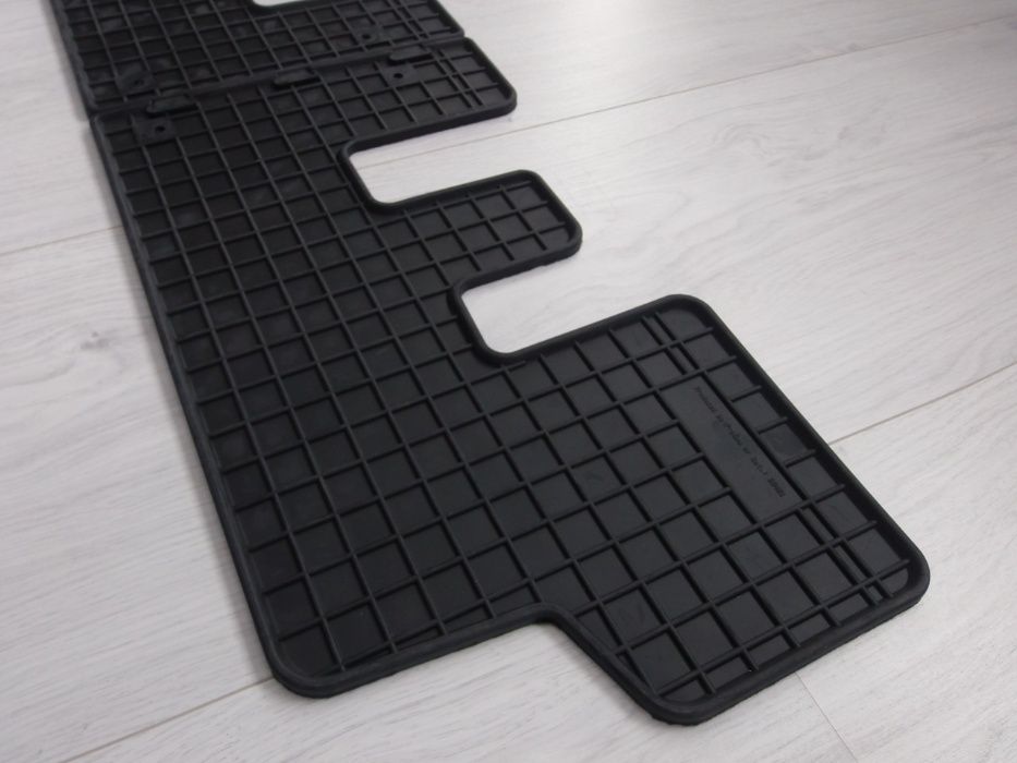 Dywaniki Gumowe Citroen C4 GRAND Picasso II 13- Dopasowane na 3 Rząd