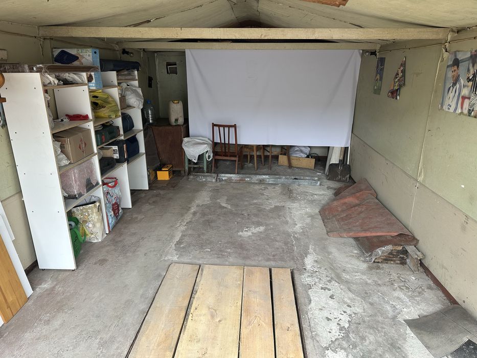 Продам гараж Богатирська 22. ГК «Славутич»