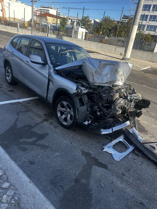 BMW X1 Xdrive 18d Automática 2011 (Peças)