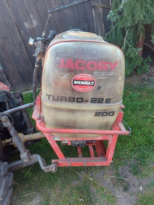 Opryskiwacz do mini  traktorka  200l