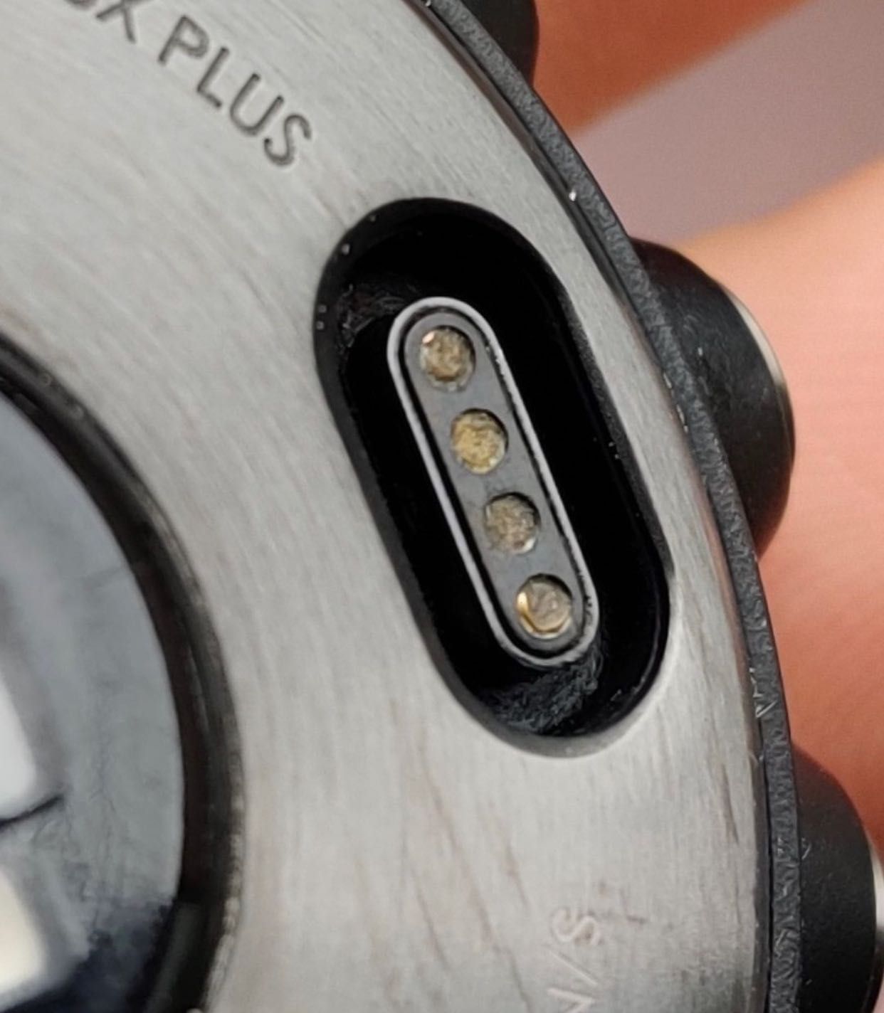 Силікована заглушка, захист зарядного порта годинників Garmin