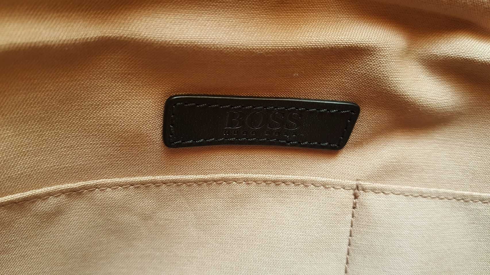 HUGO BOSS torebka duża. Stan bardzo dobry