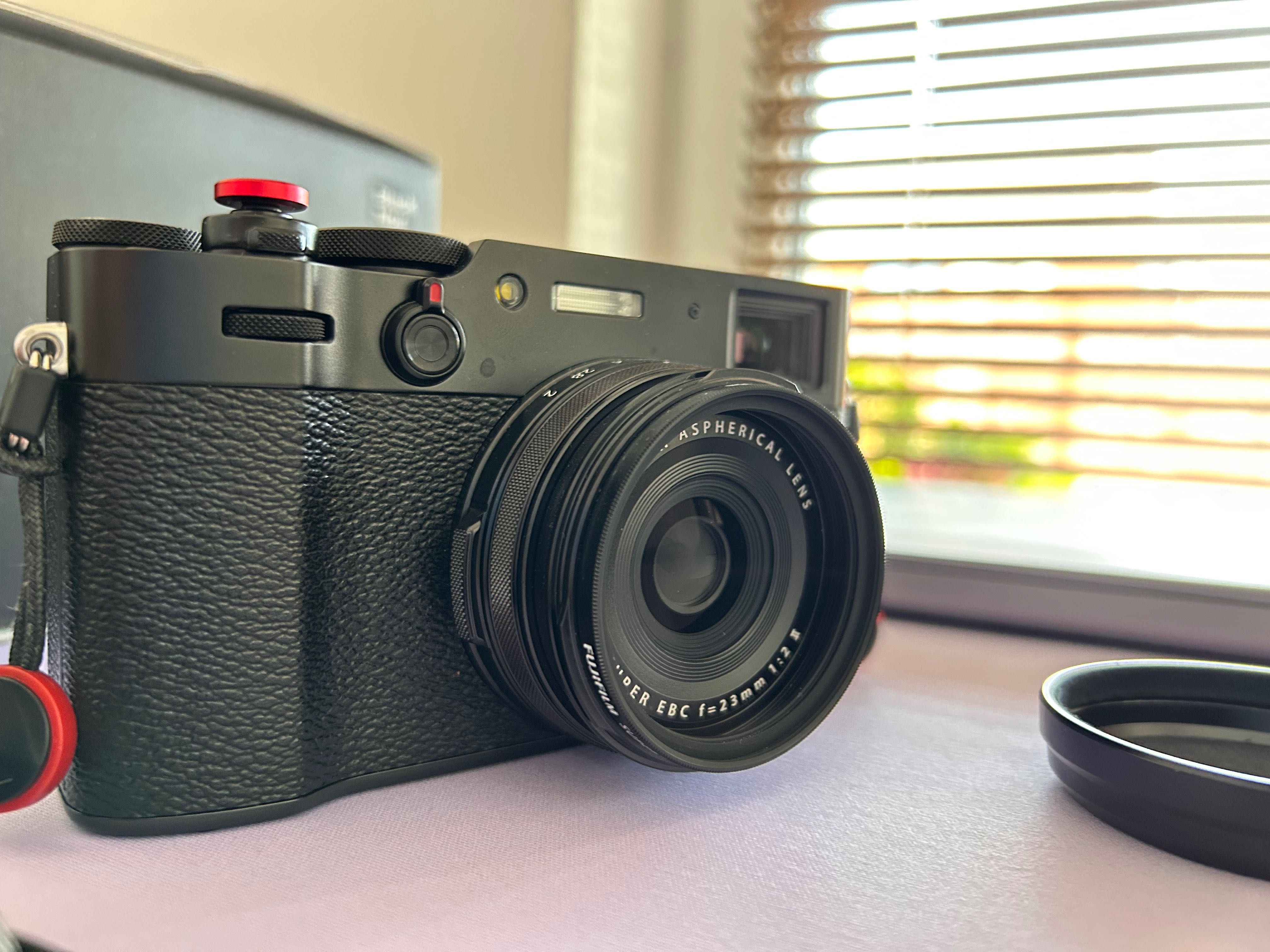 Aparat fujifilm x100v, stan idealny + dużo dodatków