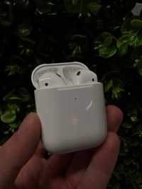 AIR PODS 2.  Хорошие наушники для игр,тренировок