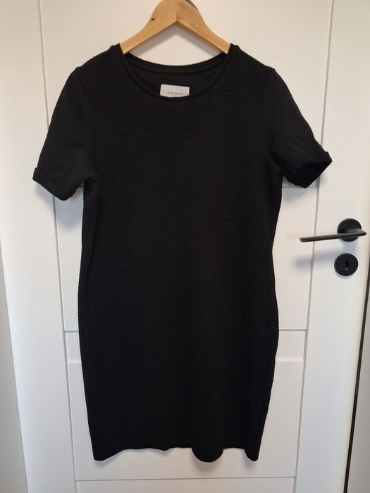 Distrikt czarna sukienka damska L