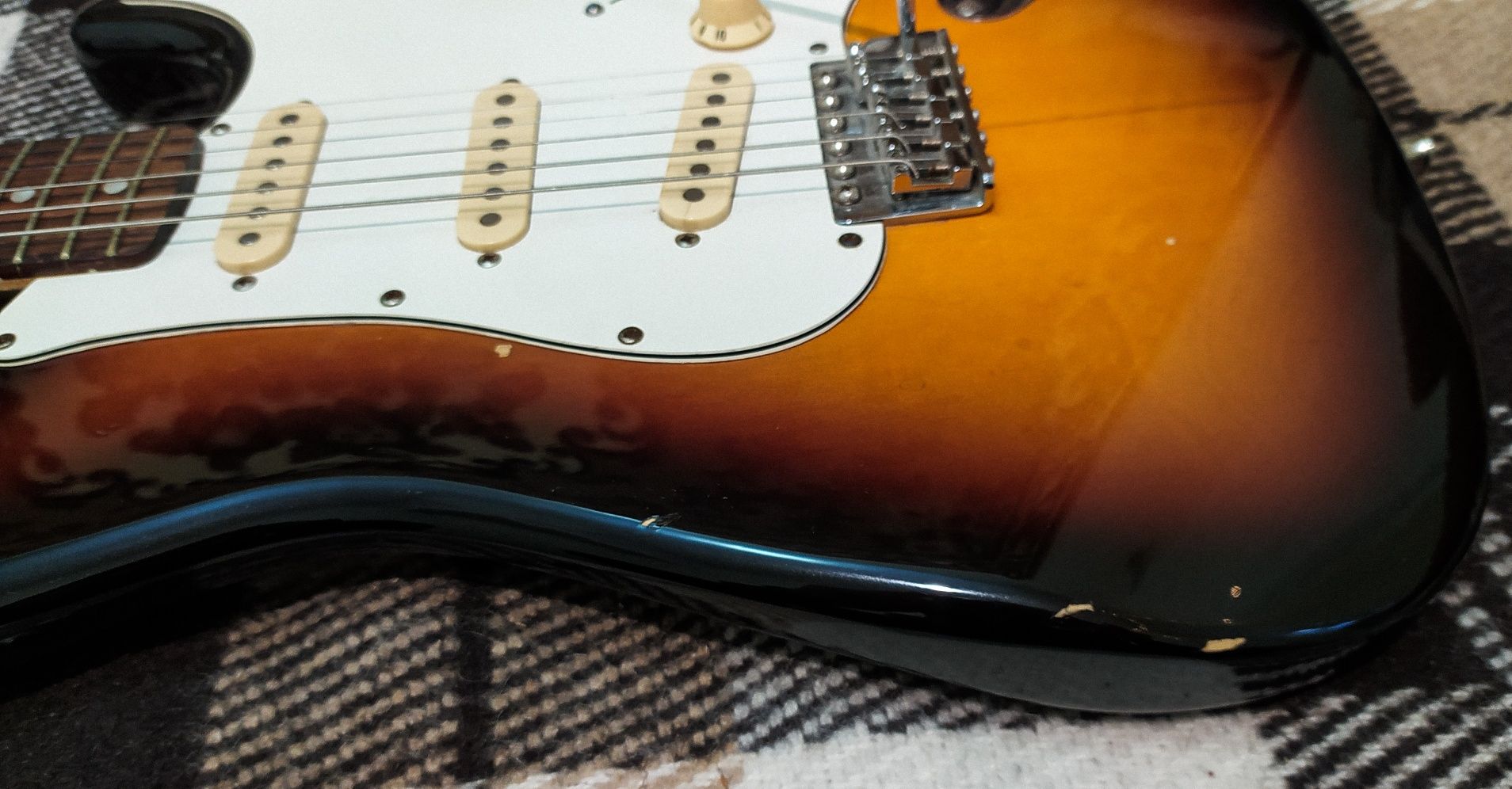 Squier Affinity Stratocaster SSS (Fender)