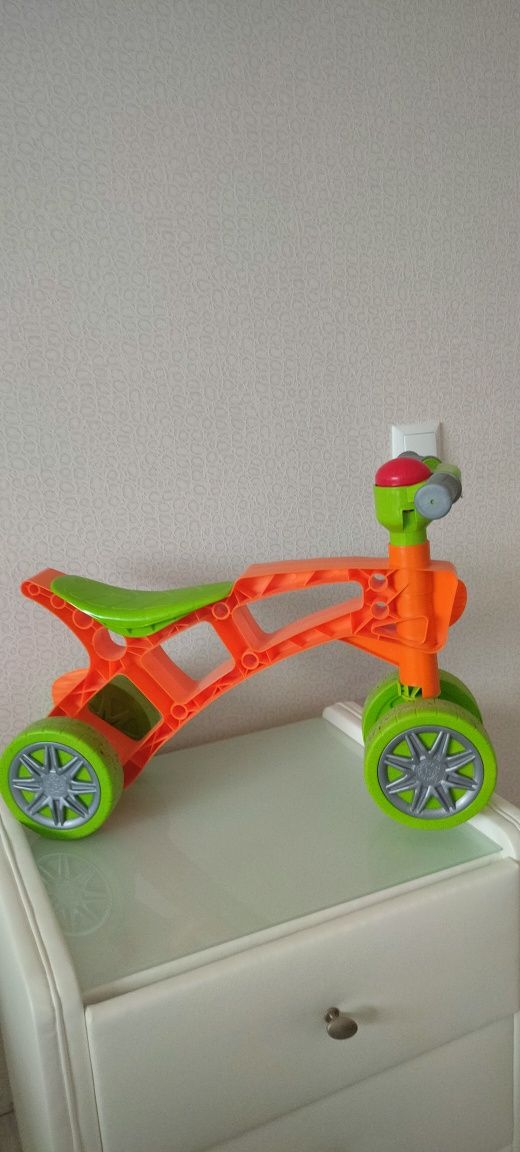 Продам детский самокат