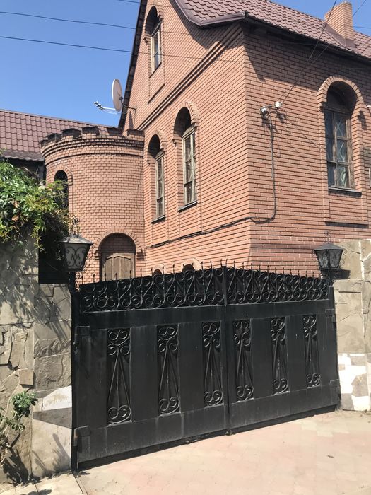 Продам дім в Новокодацькому районі